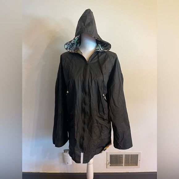 Perfect for chilly weather! Totes utility jacket with hood. - Picture 1 of 4